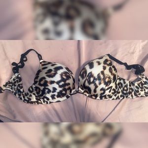 VICTORIAS SECRET Bombshell Push up Bra